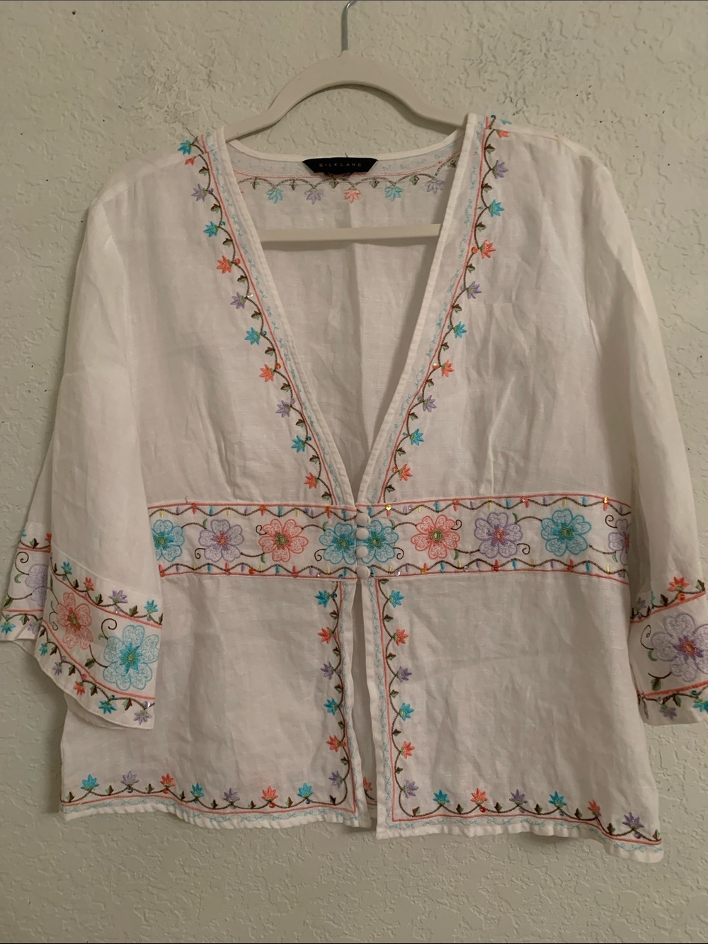 SilkLand White Embroidered Short Sleeve Lightweight Blouse Size M